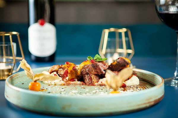 Comment découvrir les traditions culinaires basques en Espagne?